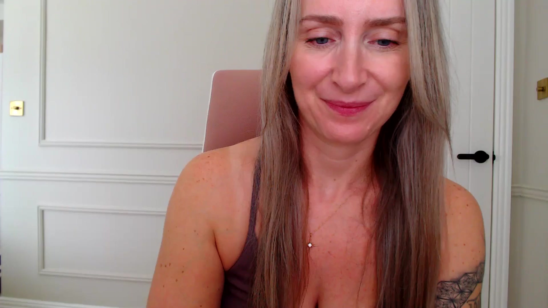 Boob_Jiggler video thumbnail