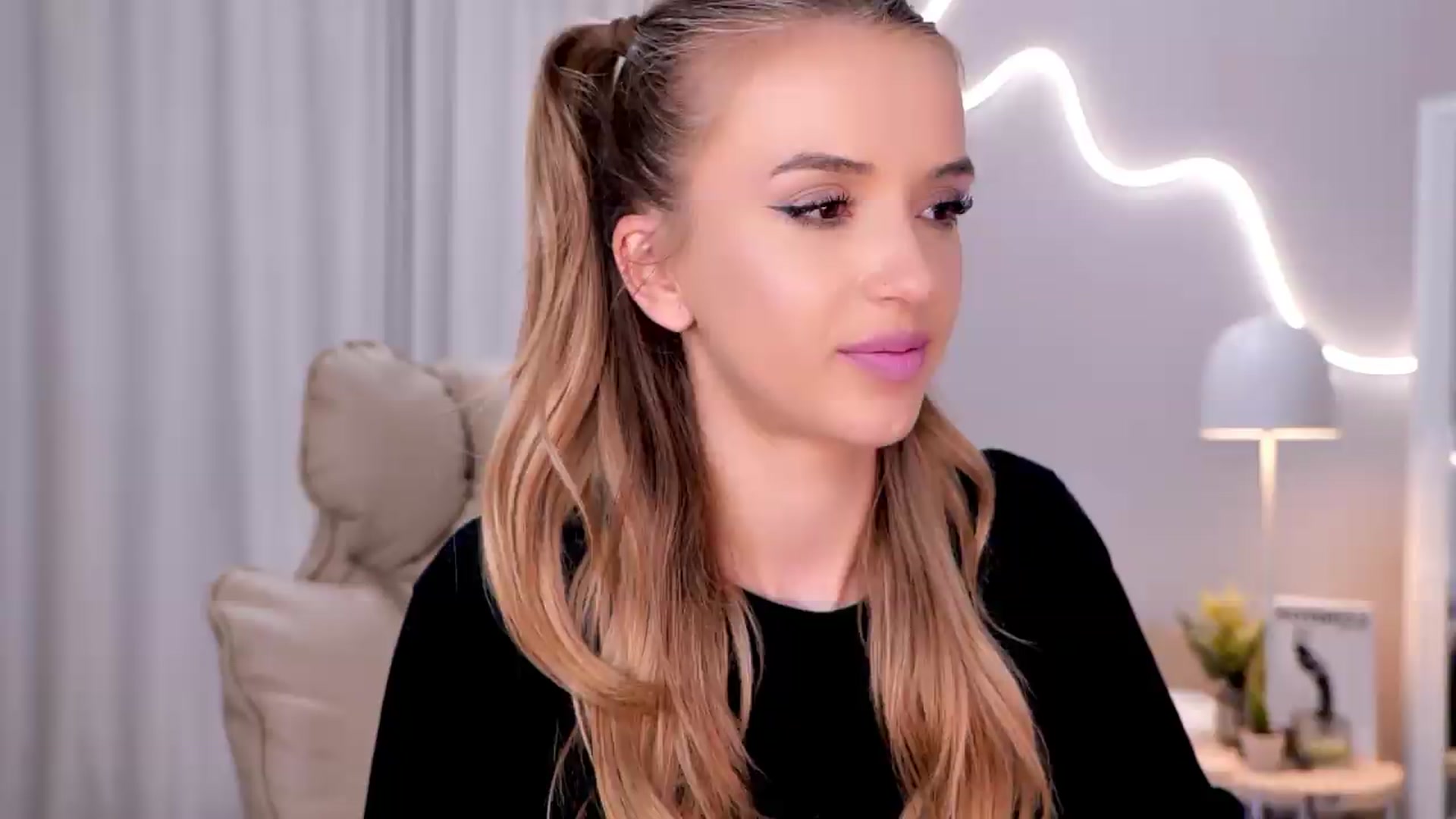 YannaJeen video thumbnail