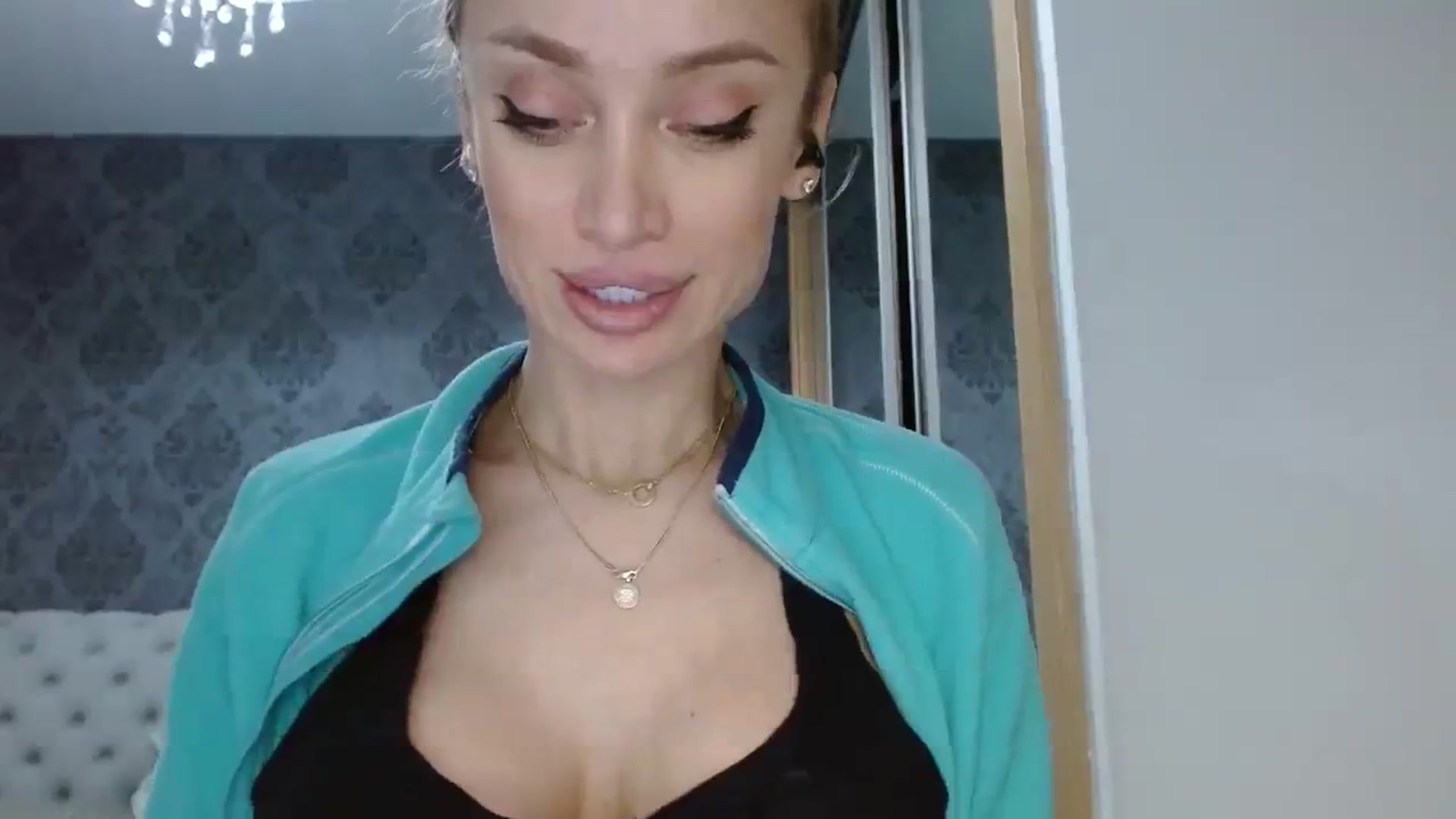 Anayys video thumbnail