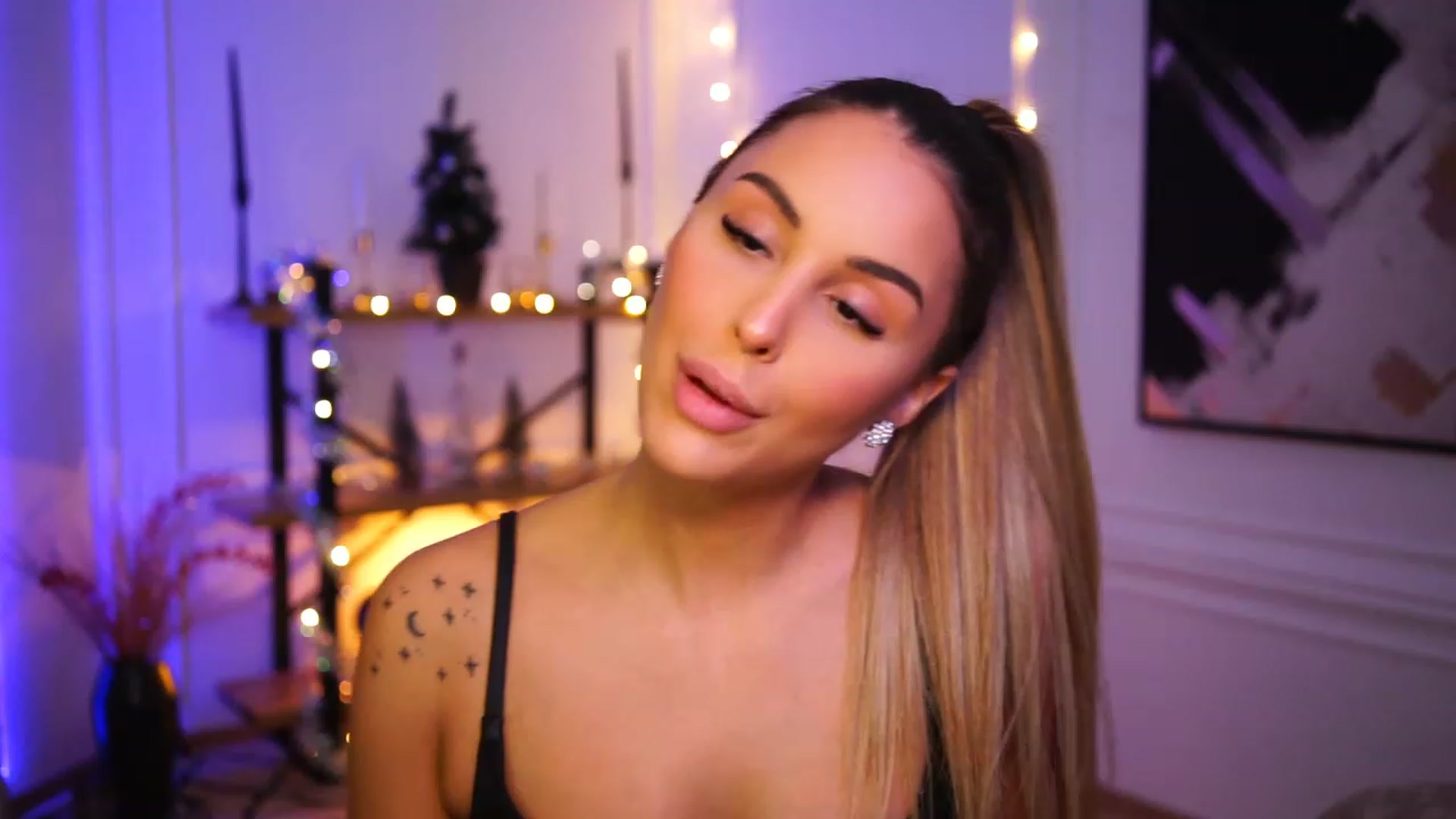 Lisamelow video thumbnail