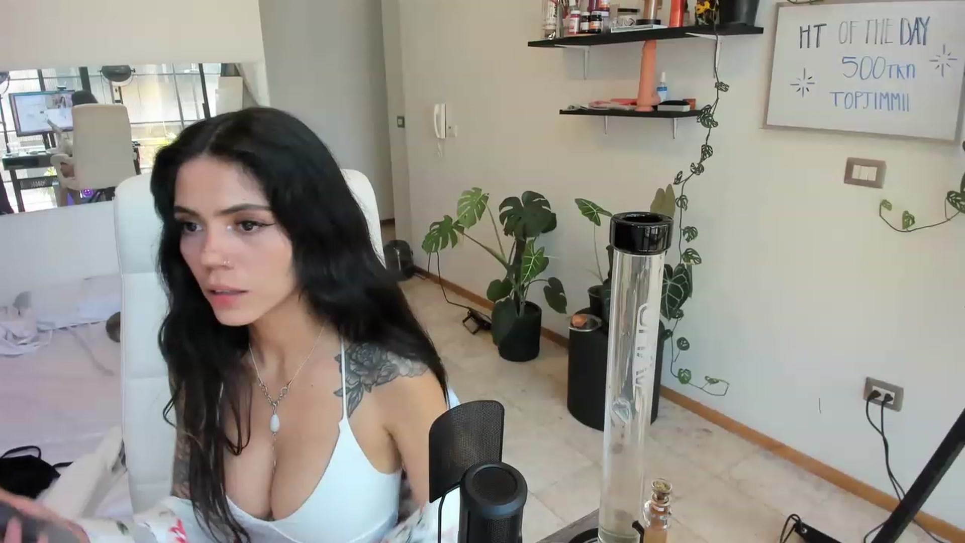 catelinecane video thumbnail