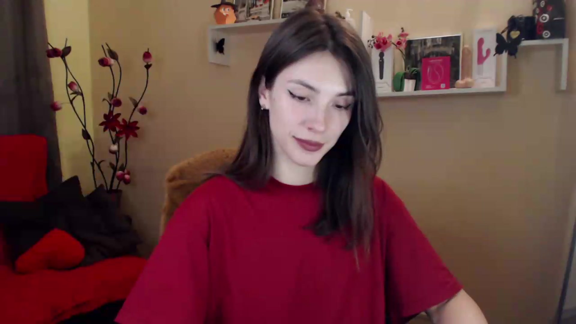 MiaRoony video thumbnail