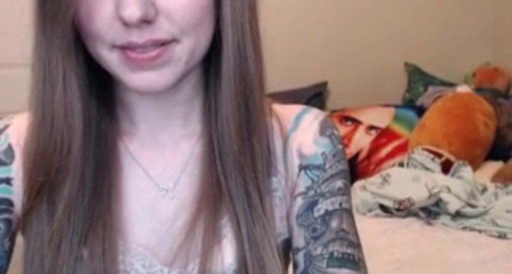 derpqueen video thumbnail