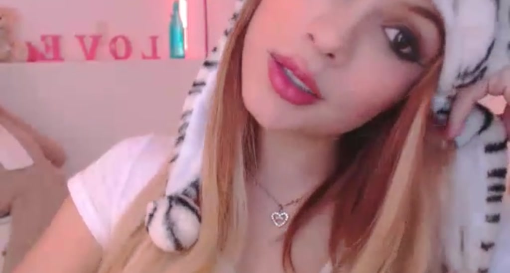 Lili_Jones video thumbnail