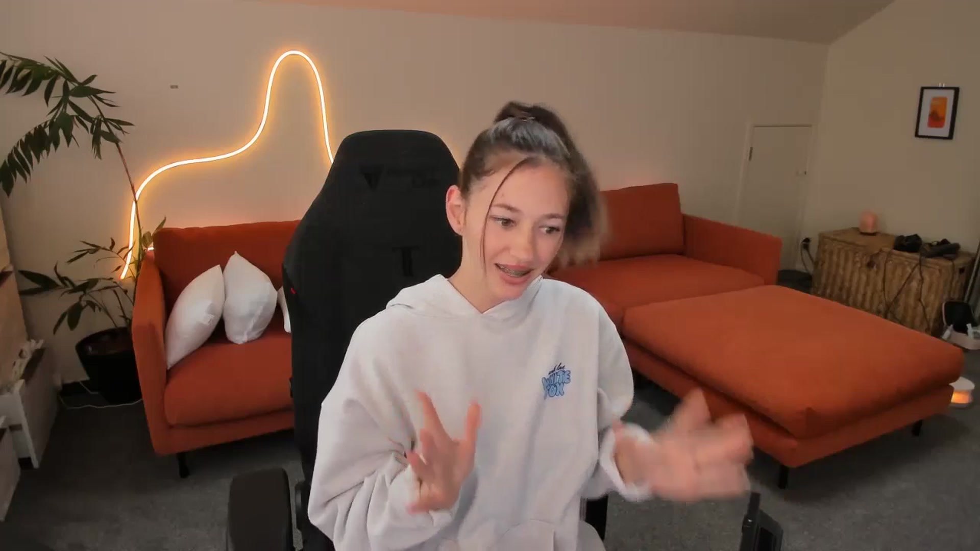 Alice_NZ video thumbnail