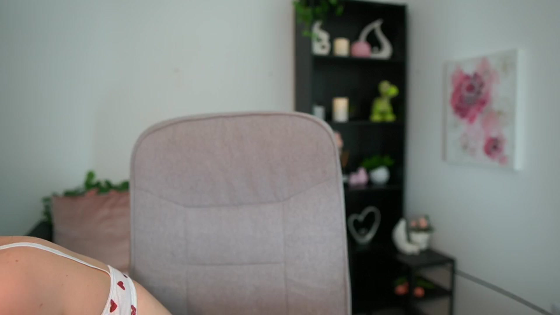 Skyla_Novea_ video thumbnail