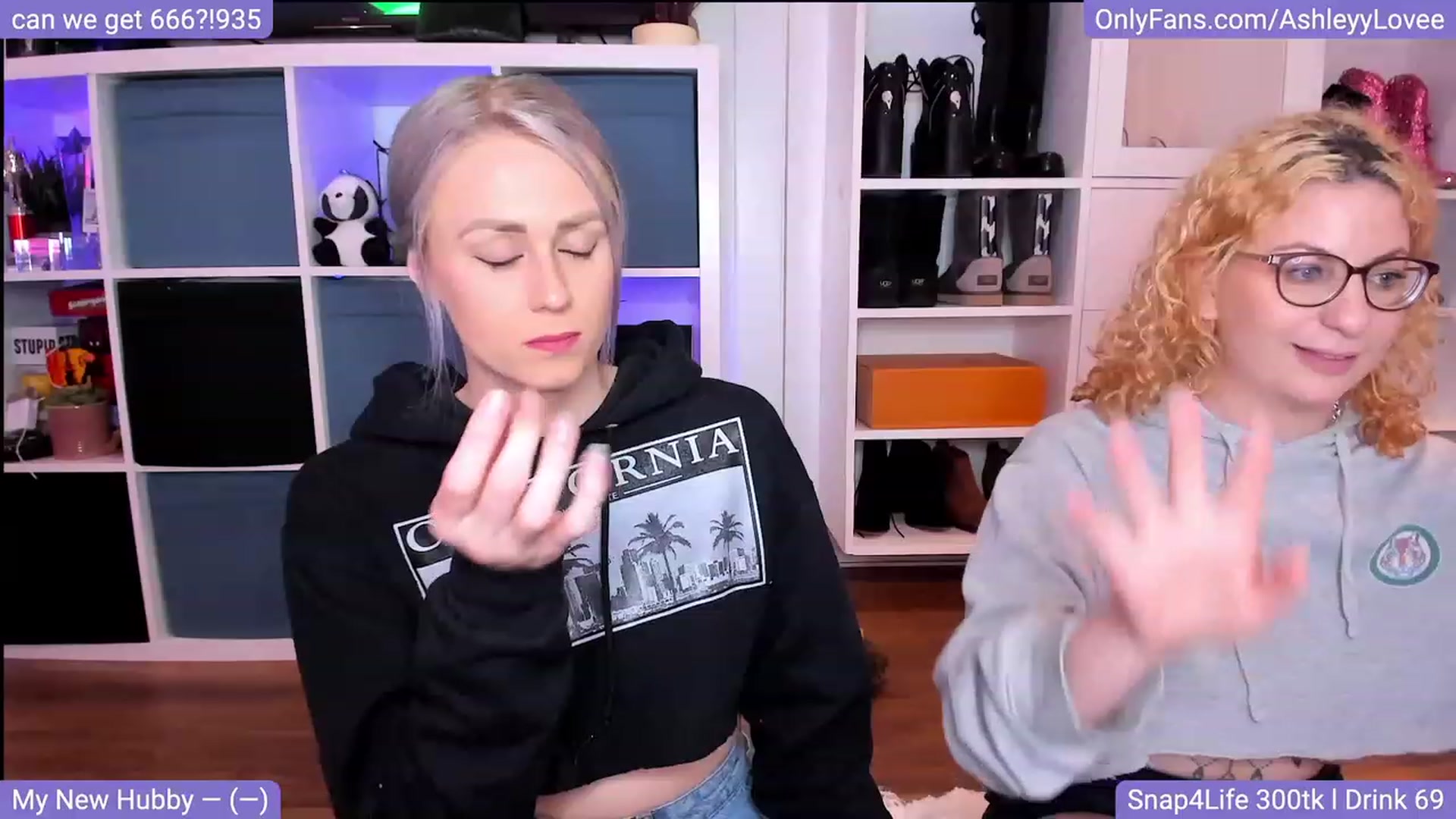 AshleyyLovee video thumbnail