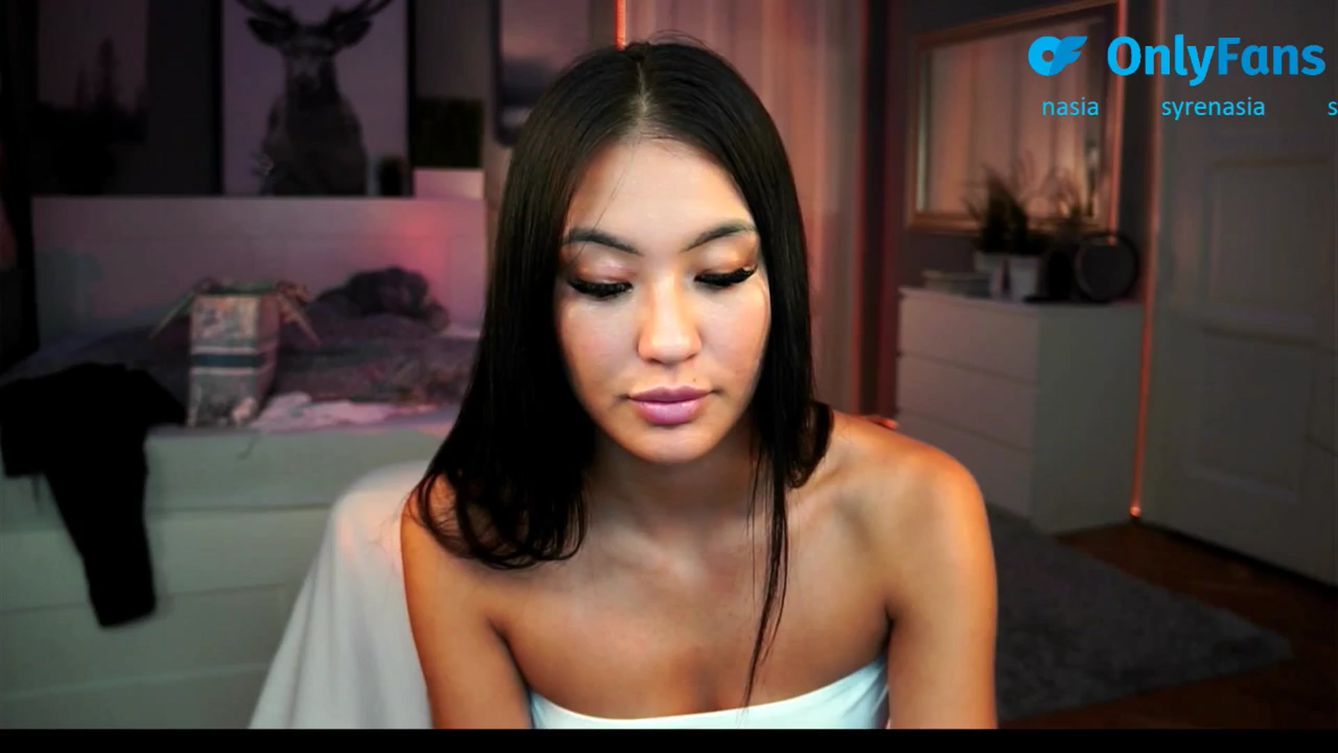 MaiStream video thumbnail