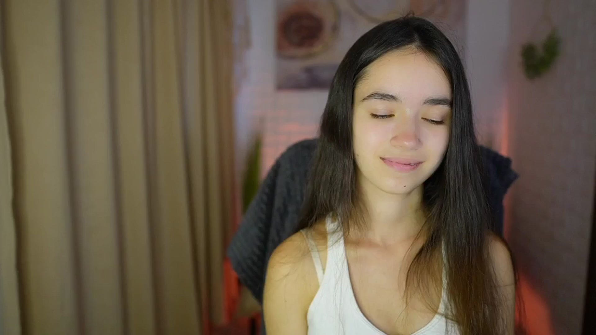 Gia_Paige18 video thumbnail