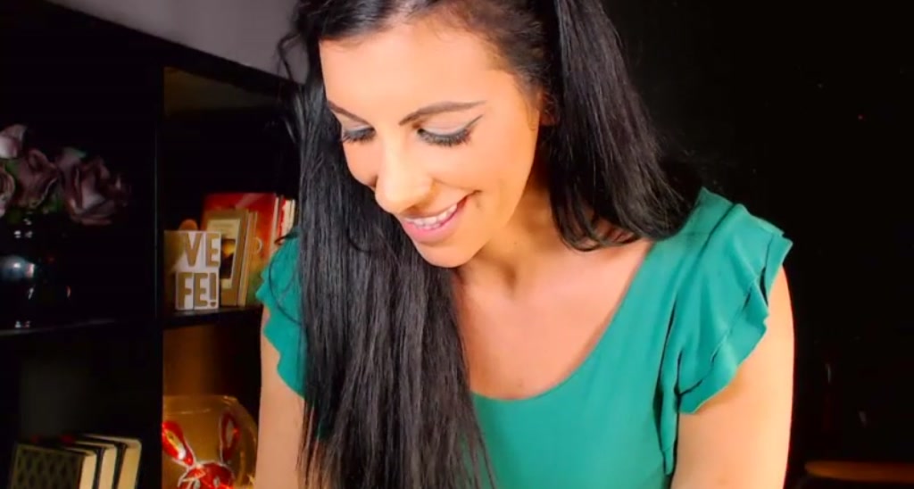 AnnBelle_ video thumbnail