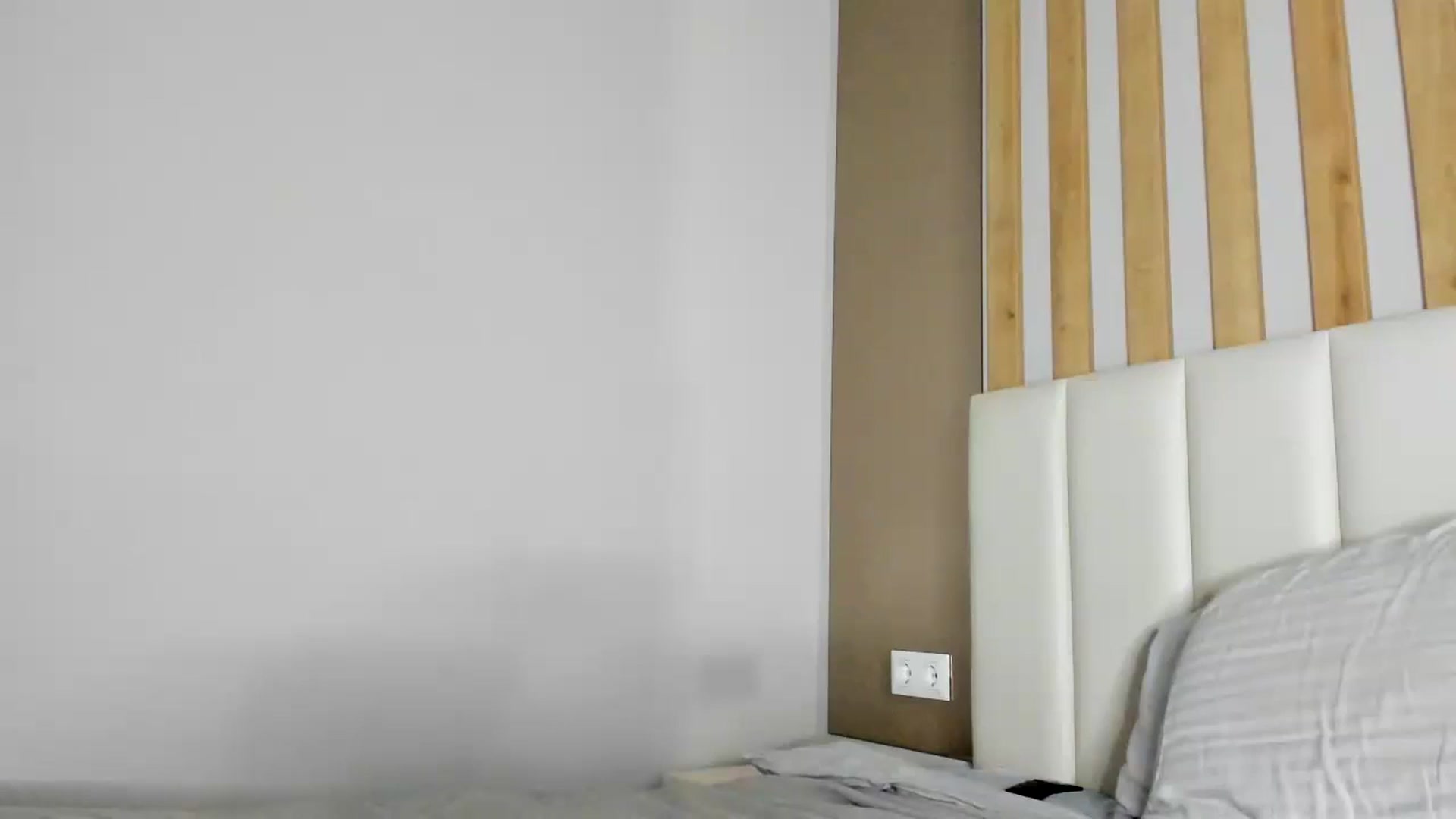 regular_girl video thumbnail
