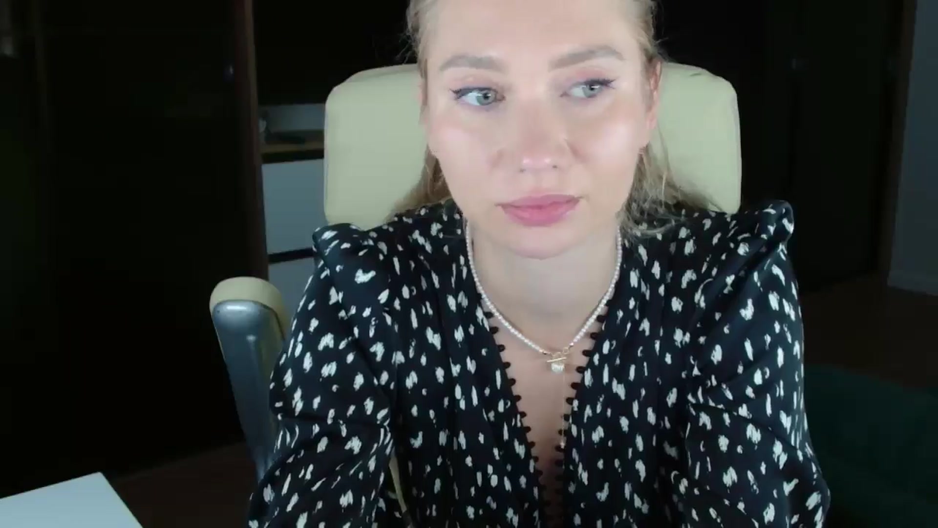 Miss_Sylvia video thumbnail