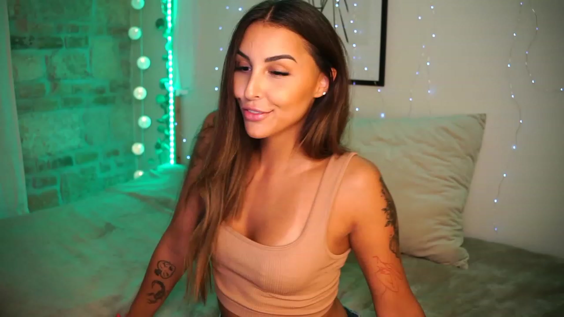 Lisamelow video thumbnail
