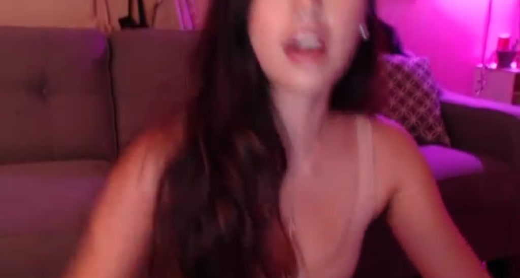 RobinMae video thumbnail