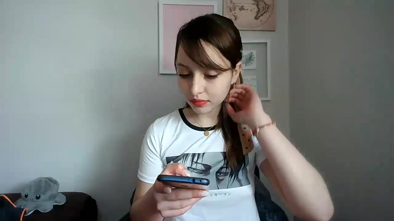 emma0911 video thumbnail