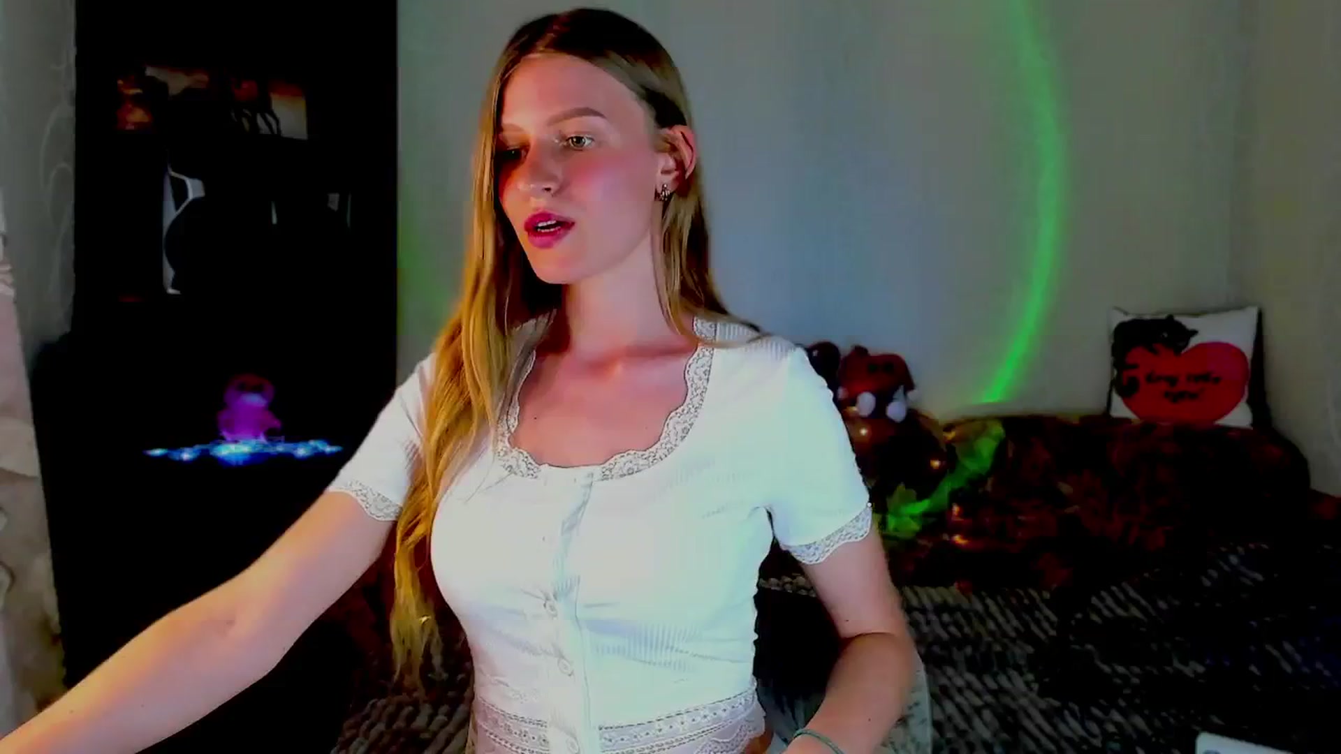 Luna_evan video thumbnail