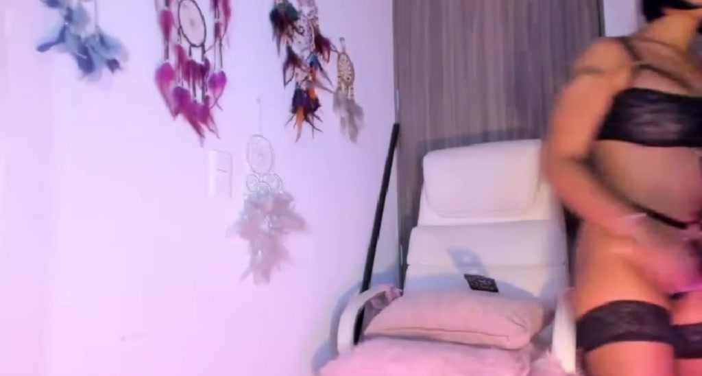 Amiira video thumbnail