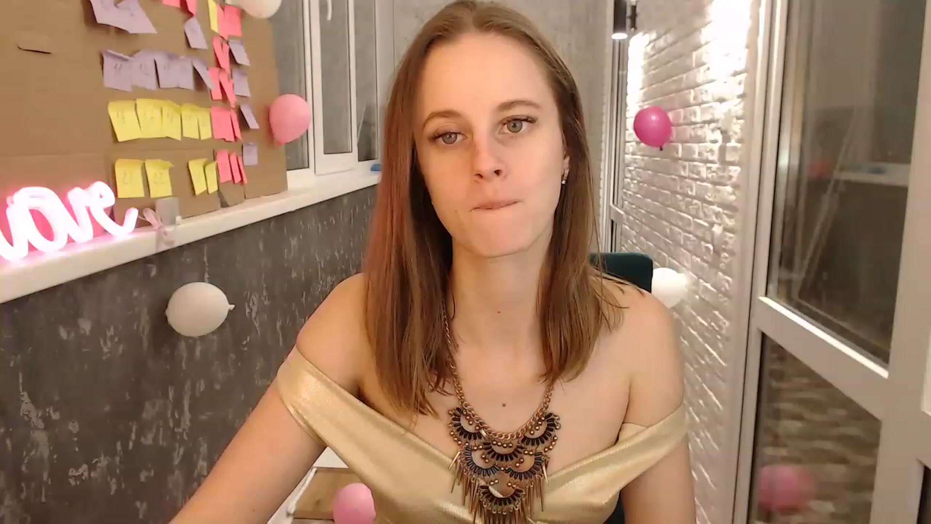 mimiMILFal video thumbnail