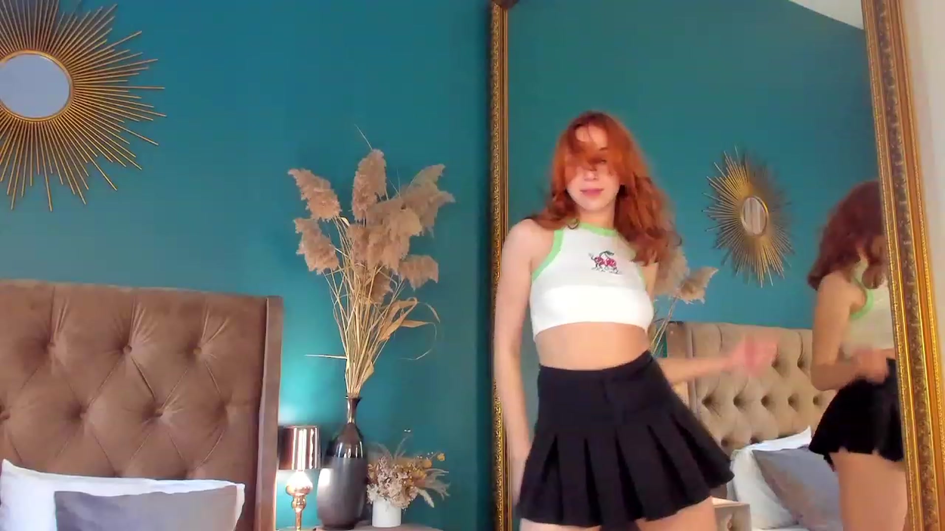 ElsaYoung video thumbnail