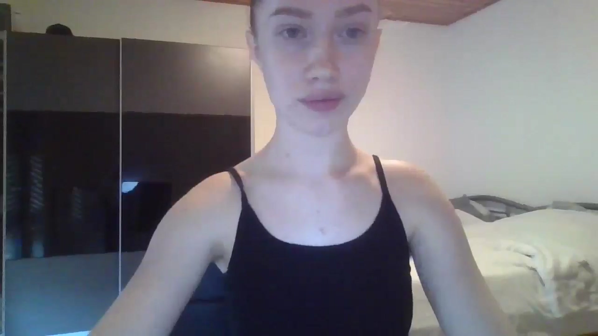 KittyLuxxe video thumbnail