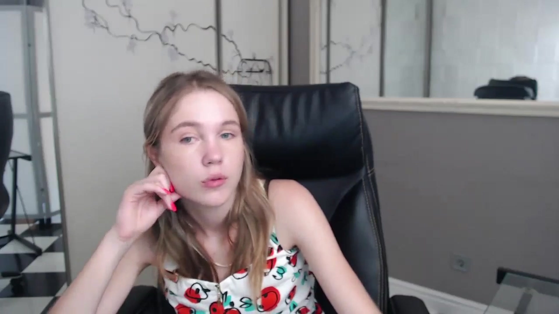 Kate_Lewiss video thumbnail