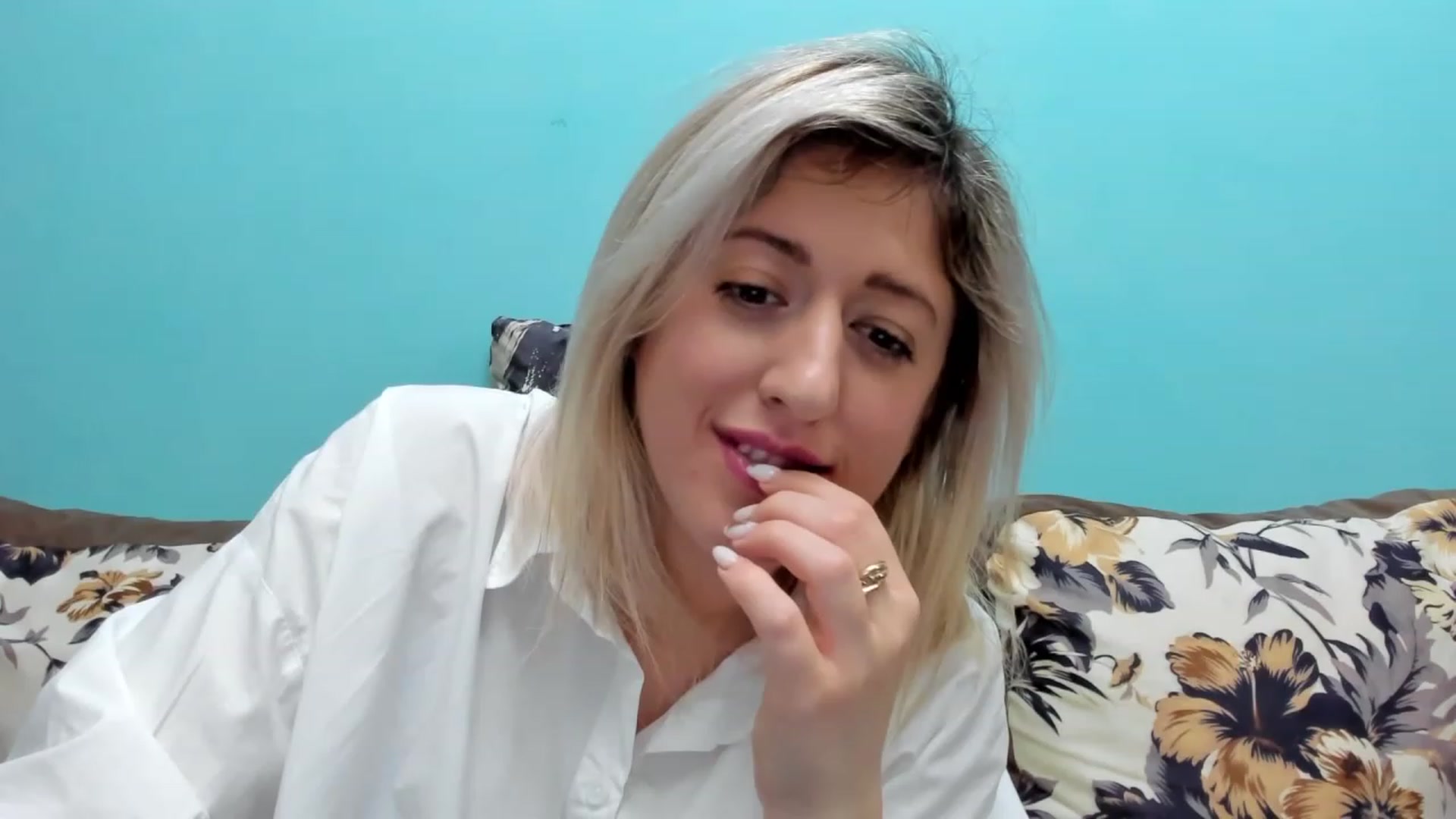SweetDelia_ video thumbnail