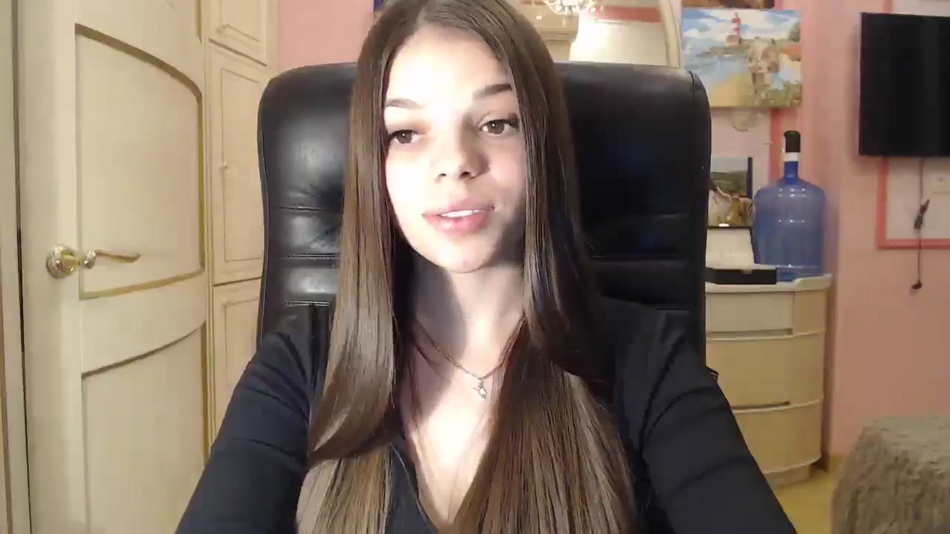 LikaOhh video thumbnail