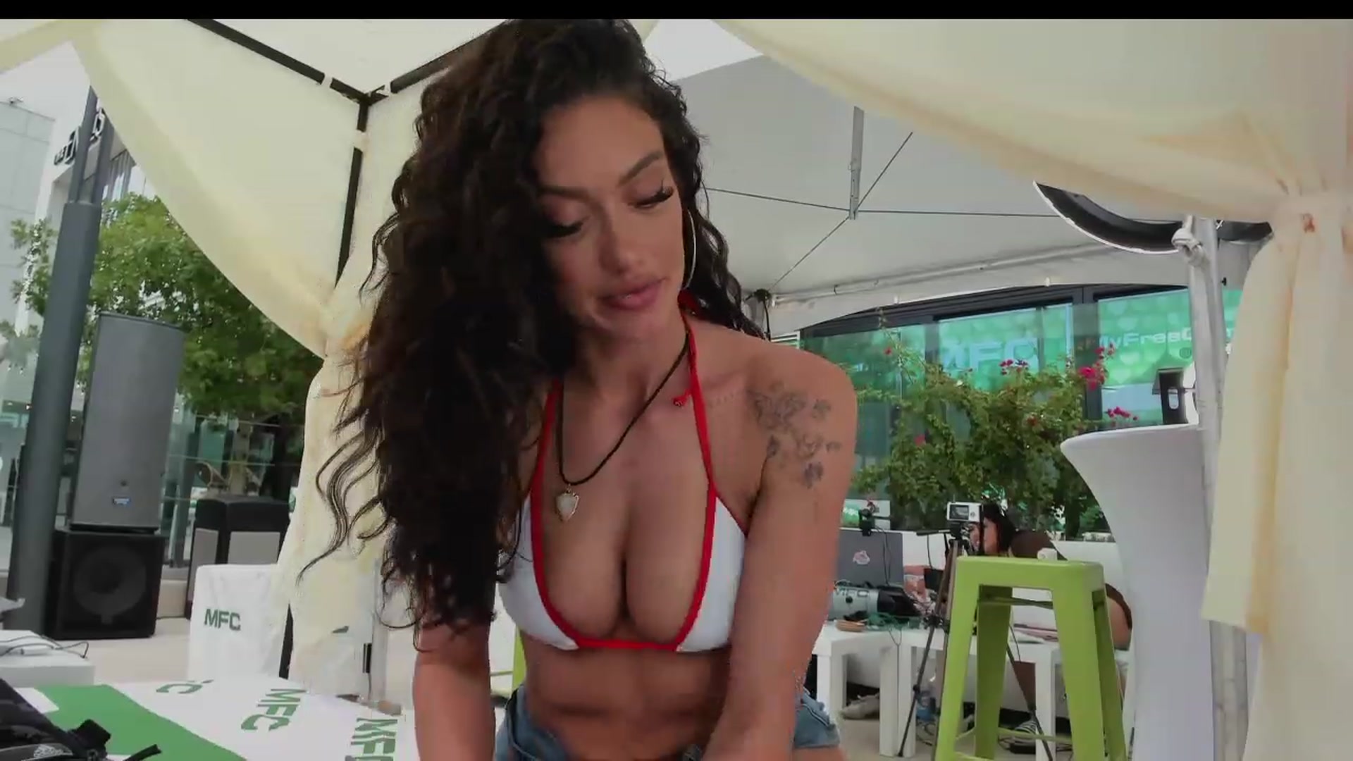 KylieNicole video thumbnail