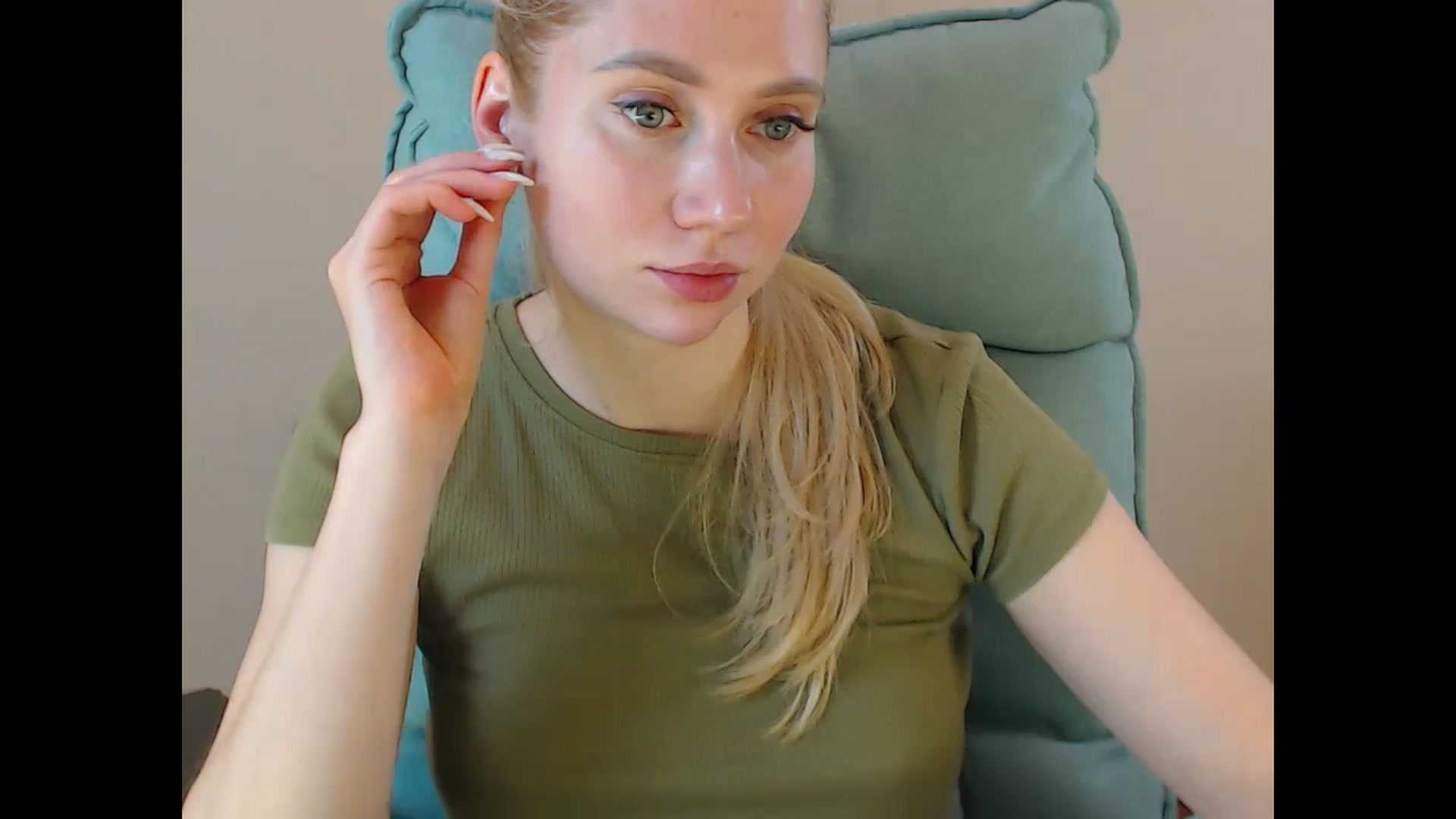 Miss_Sylvia video thumbnail