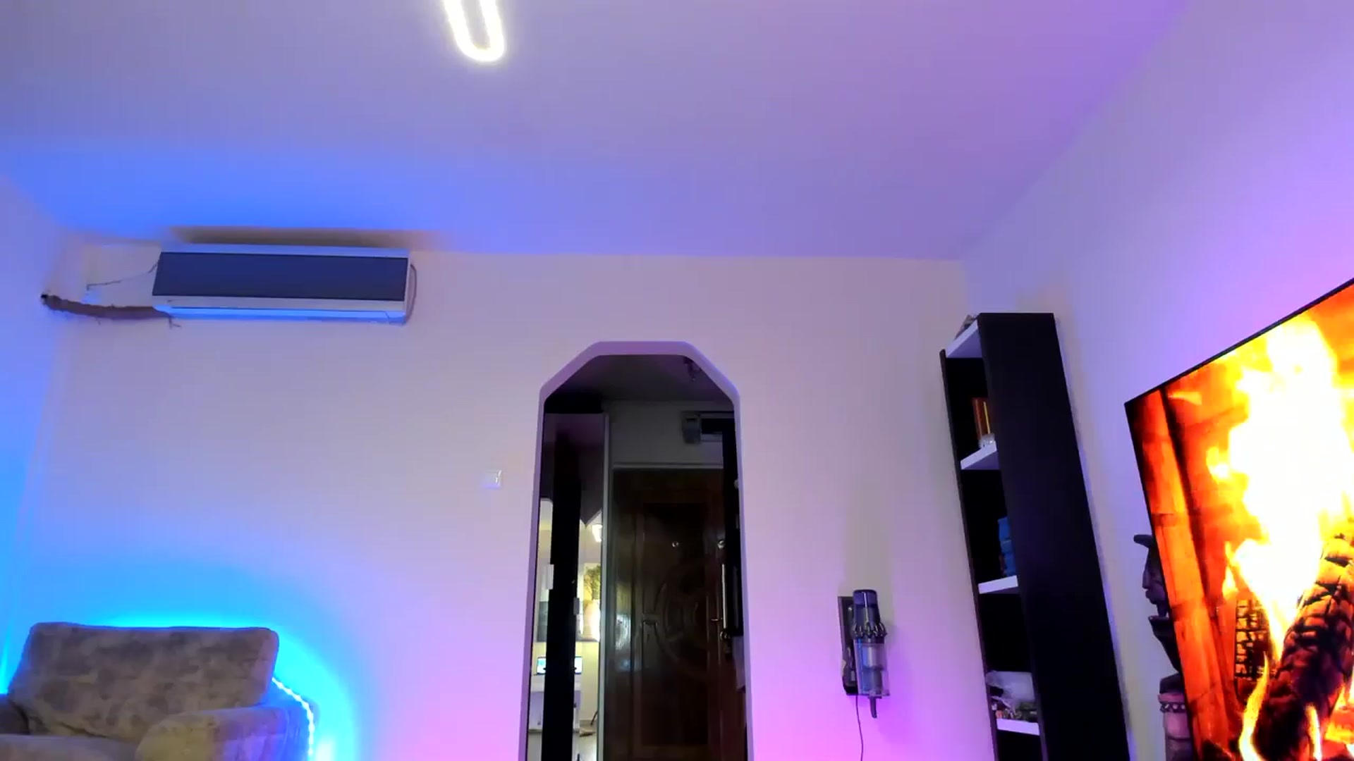 Alesia_ video thumbnail