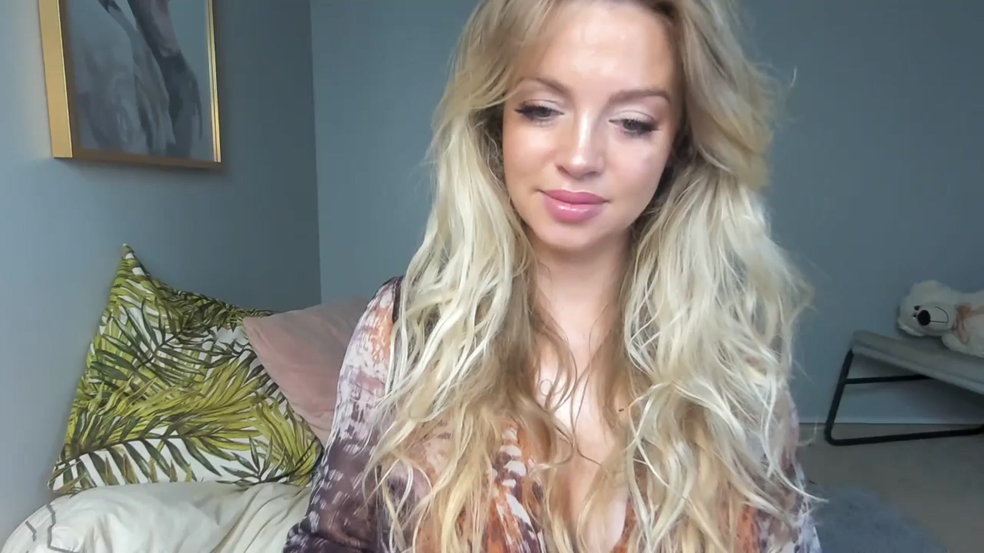 Nadyasoft video thumbnail