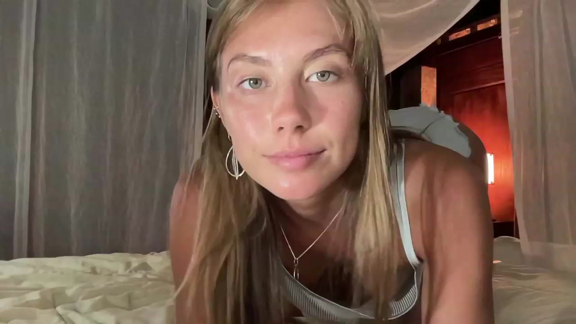HotUAJasNews video thumbnail