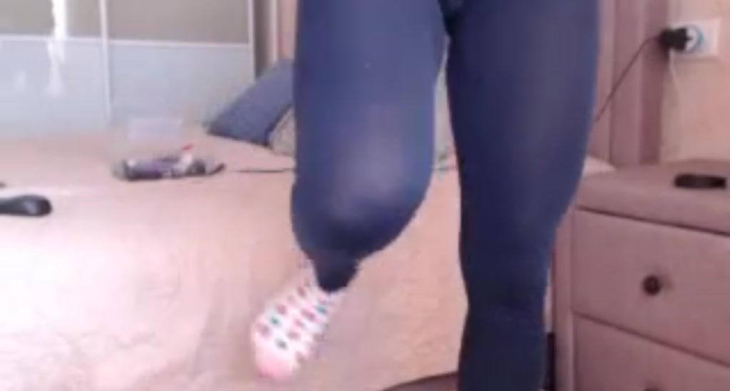 NellyBee video thumbnail