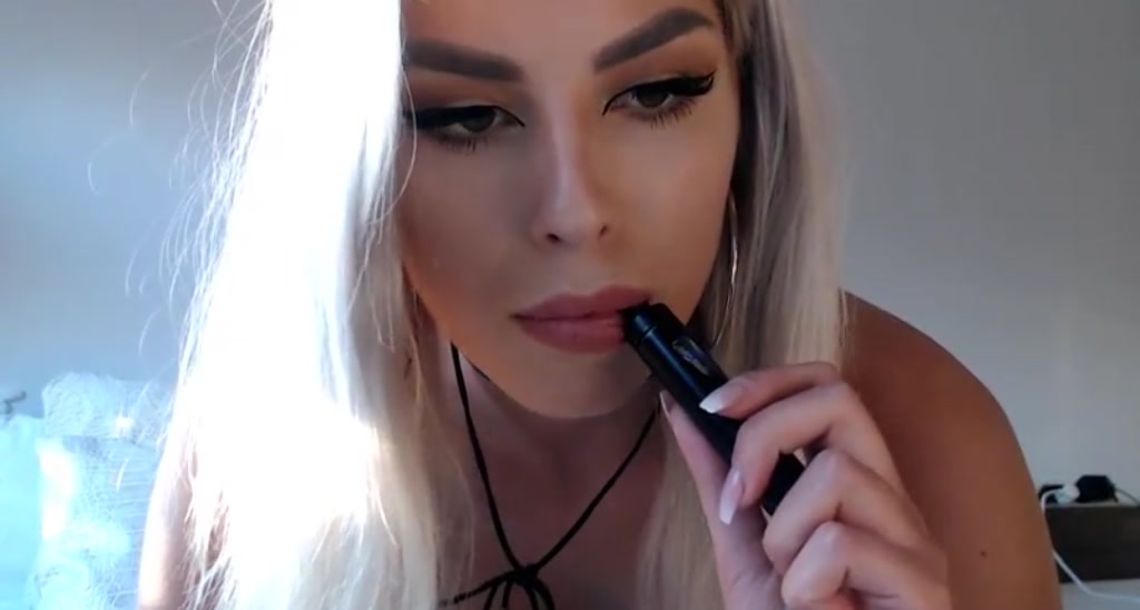 Kissofacobra video thumbnail