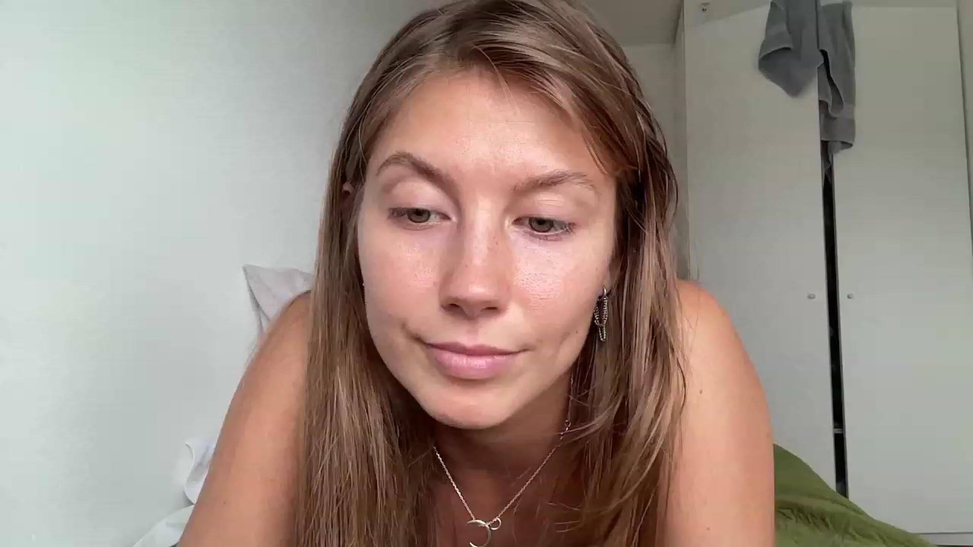 JasSurfGirl video thumbnail