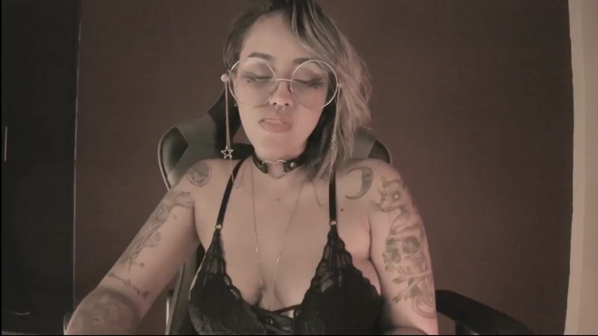 AbraxxysRadio video thumbnail
