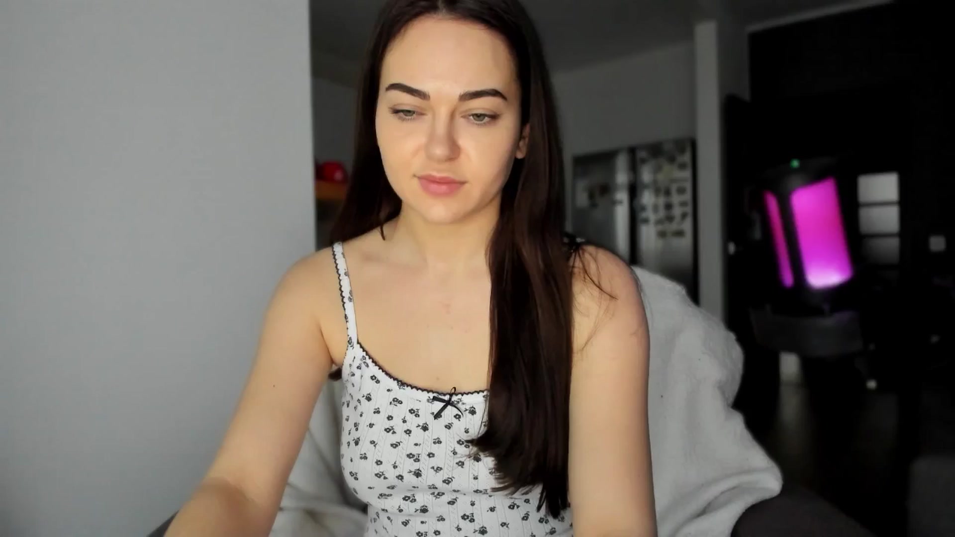BeeTheQueen video thumbnail
