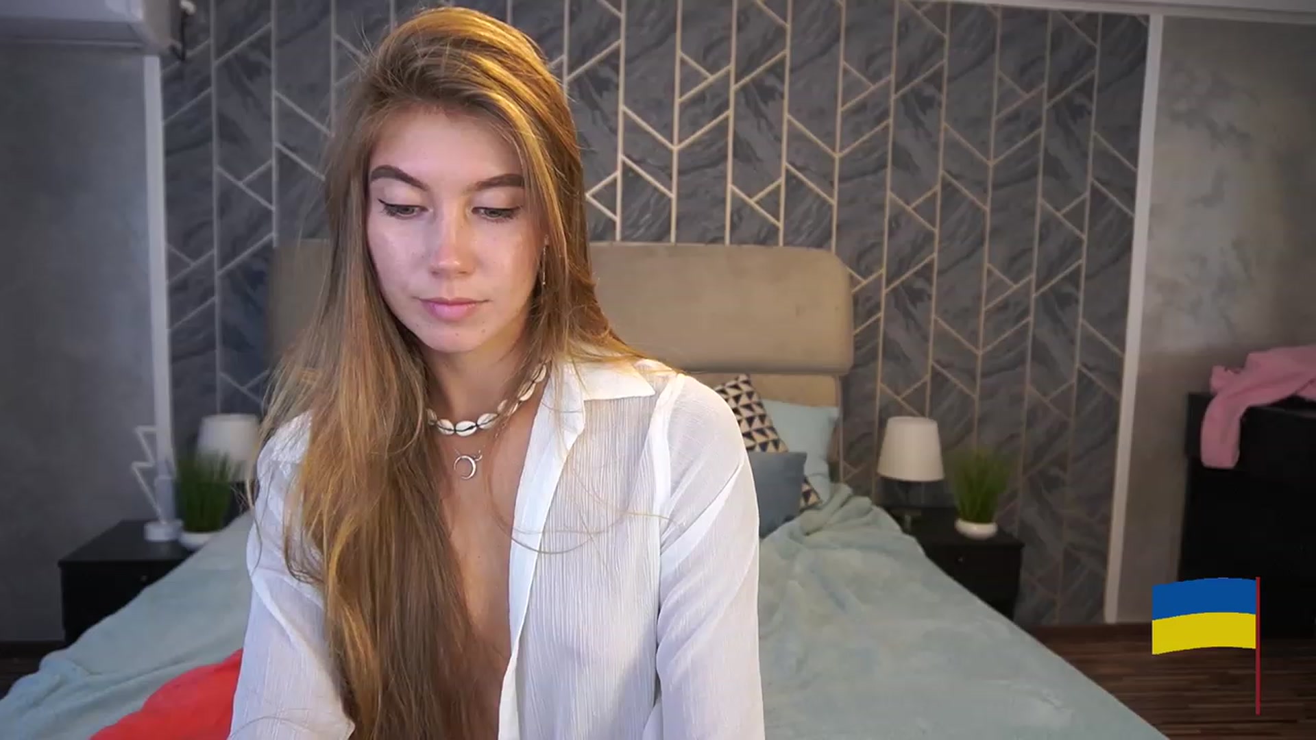 BaliSurfGirl video thumbnail