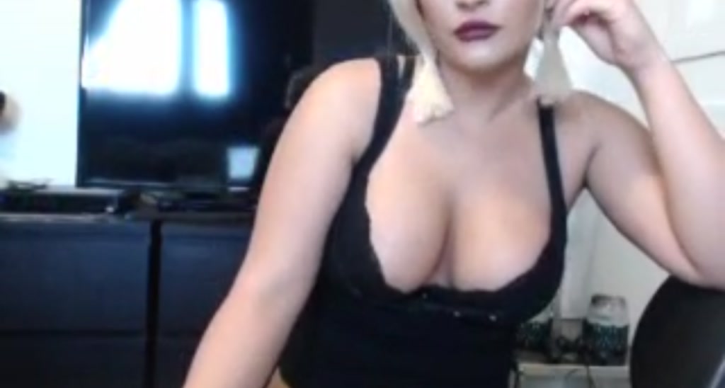 Angelina1love video thumbnail