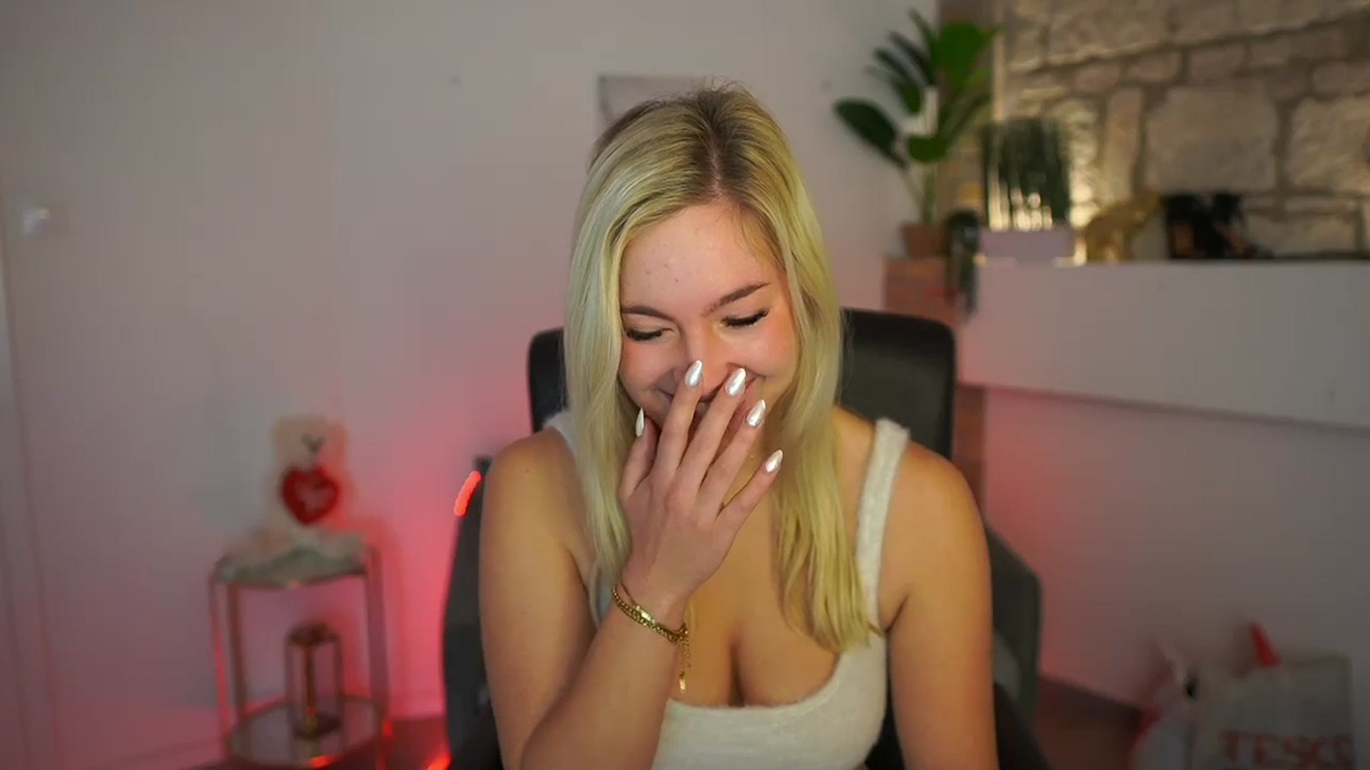 Leokitty_ video thumbnail