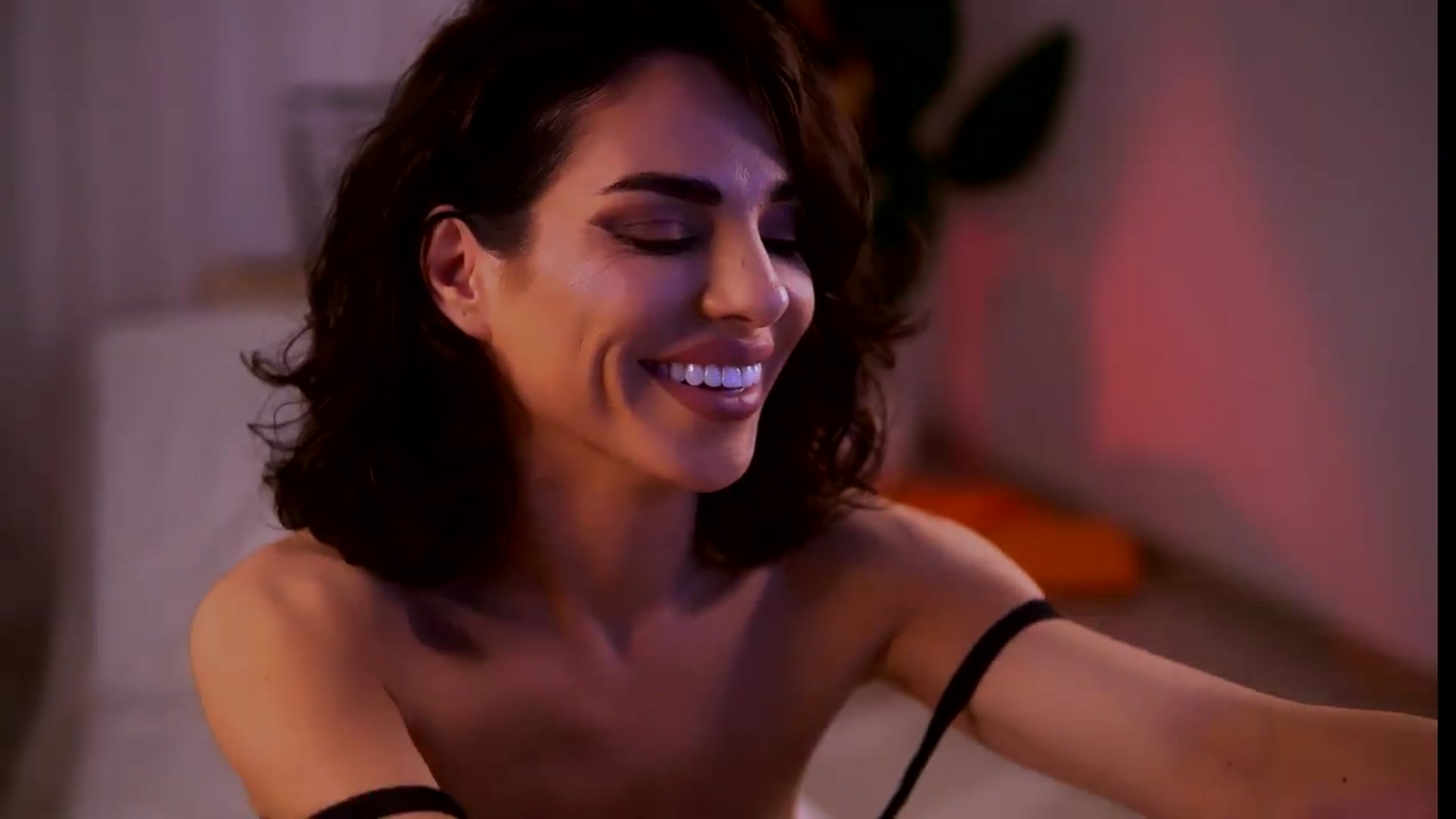 CurvedLizzie video thumbnail