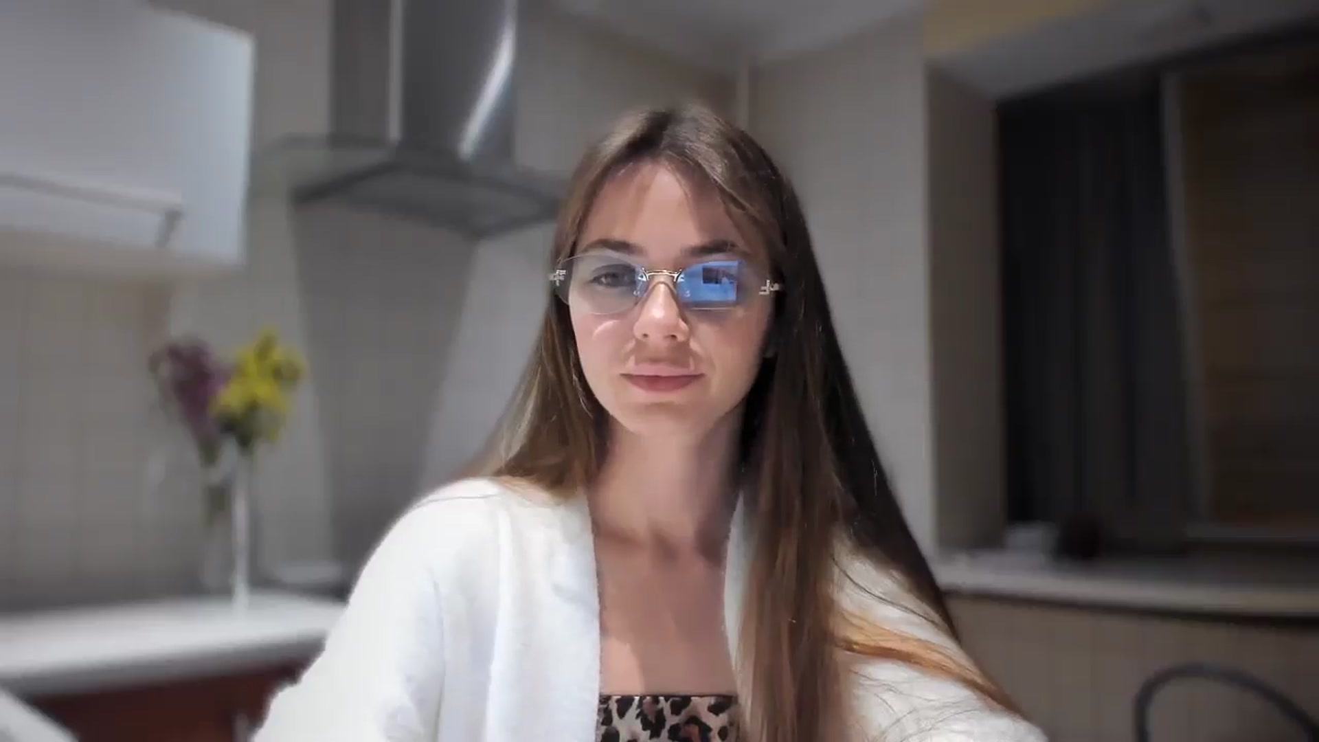 ButterFlyMiss video thumbnail