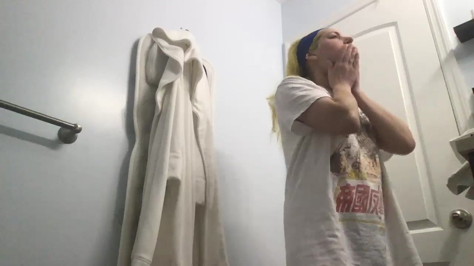 EmmyLove video thumbnail