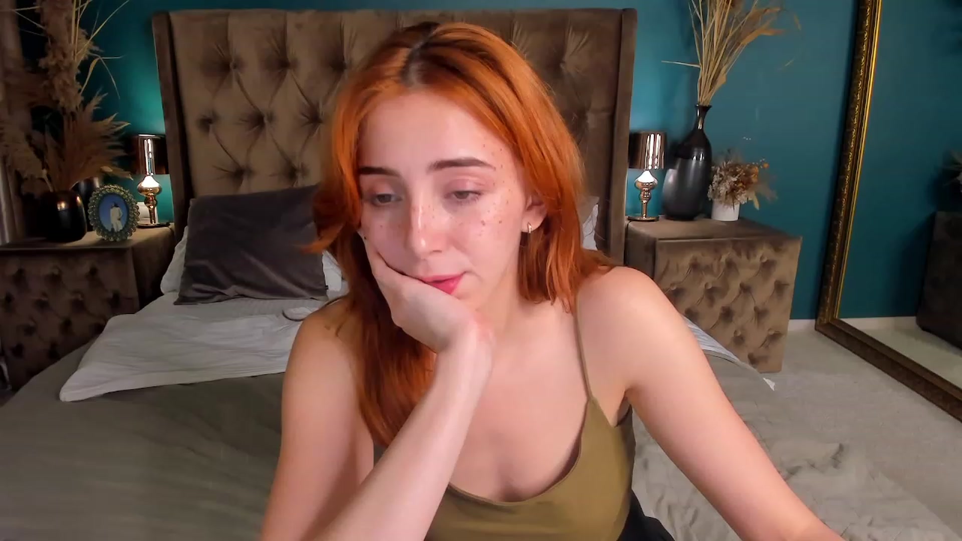 ElsaYoung video thumbnail