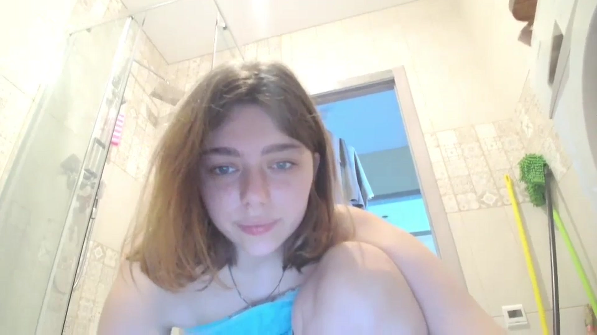 Hot_Weells video thumbnail