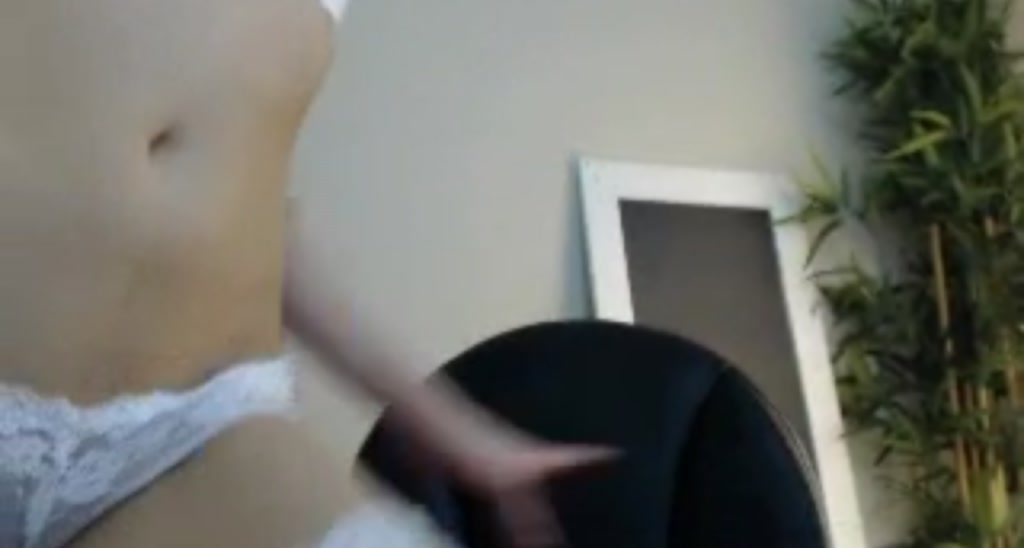 AlexaPond video thumbnail