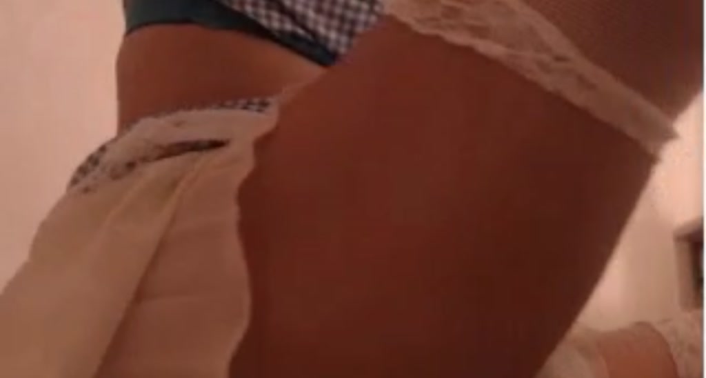 xxSWEETYxx video thumbnail