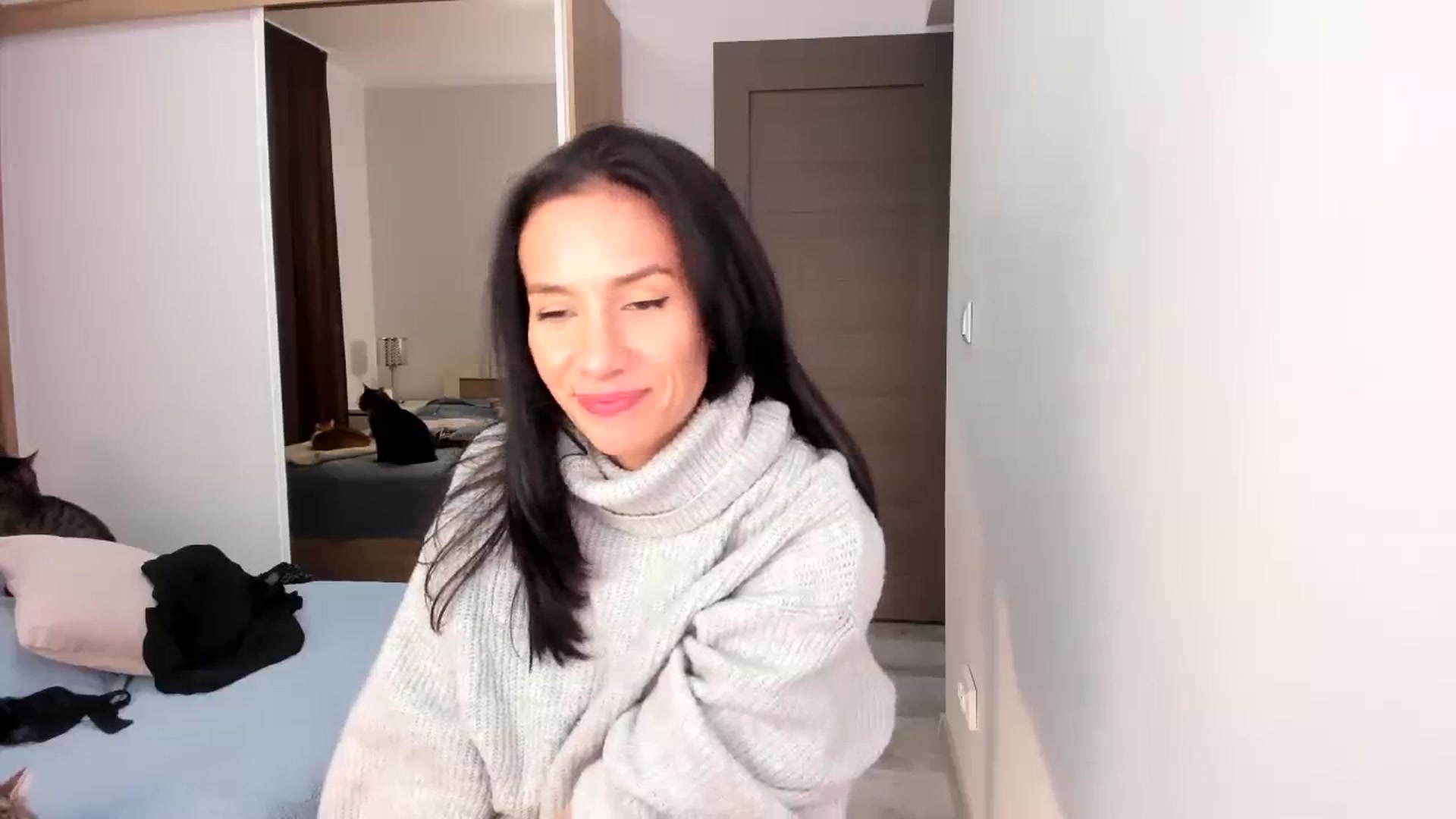 HelloAna video thumbnail