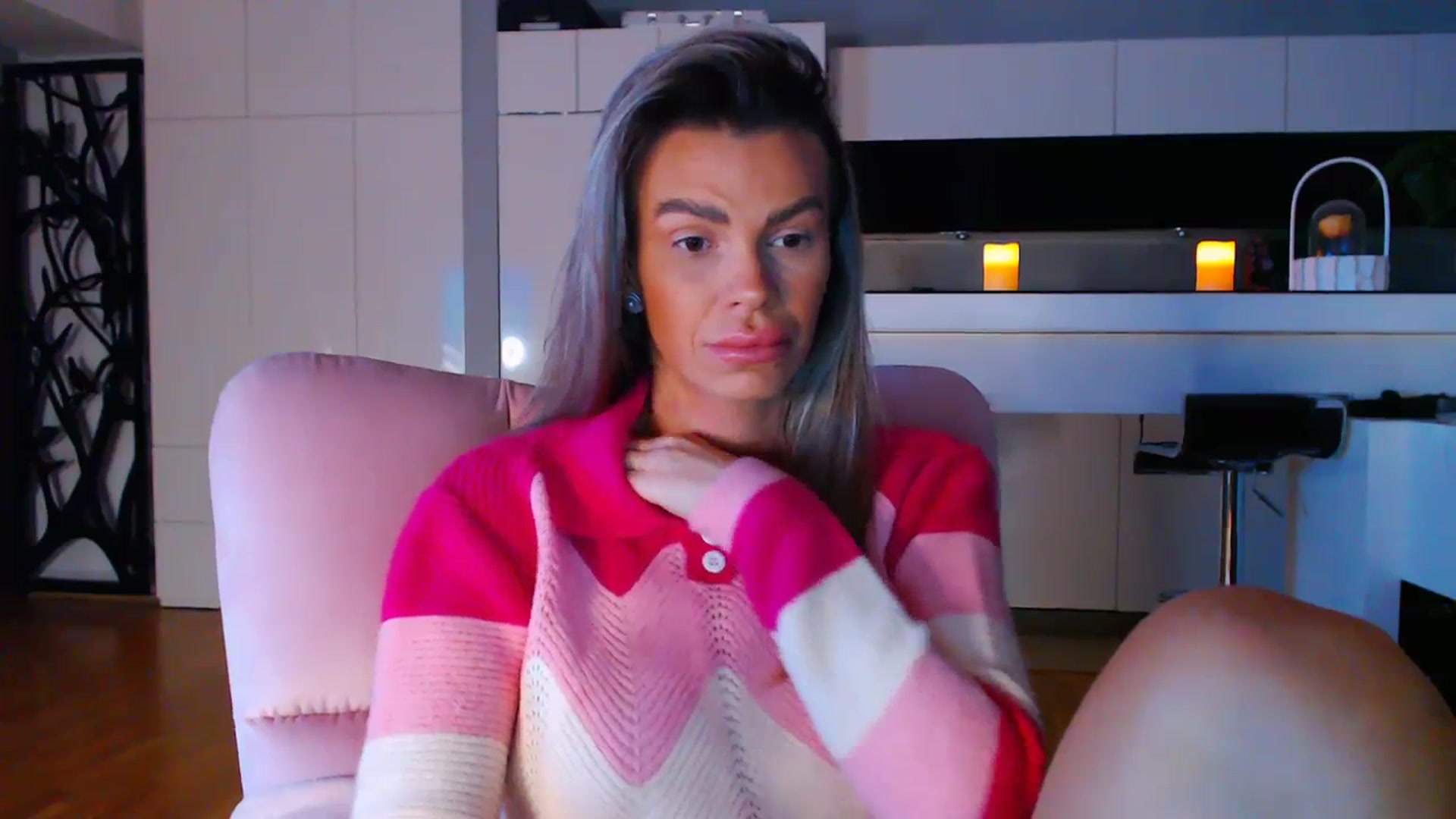 D_y_y video thumbnail