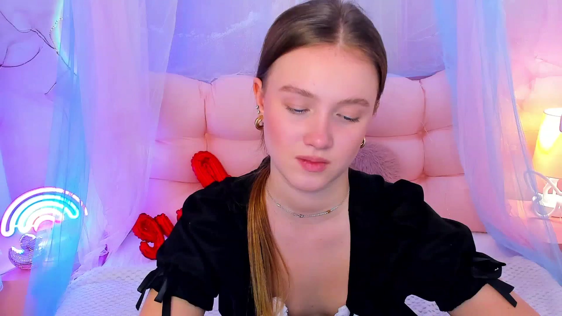 Beatrizz video thumbnail